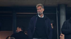 卡尔:克洛普比纳帅更重视防守 在他麾下所有人都全力以赴
