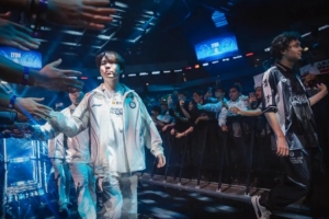 Rookie:我们一开始就是抱着夺冠的心态,队友很契合
