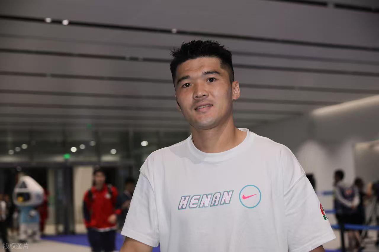 孔科拉刀片VS穆扎FC_孔科拉刀片VS穆扎FC实时赛况_赞比亚超高清直播