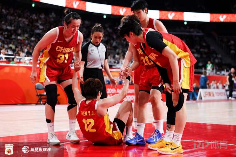 阿特兰飞龙VS图寅根_阿特兰飞龙VS图寅根实时赛况_德篮乙免费高清